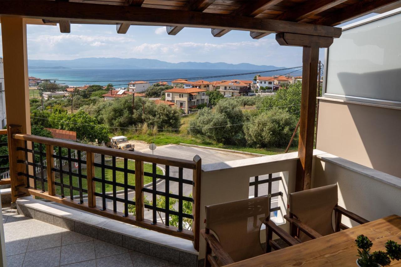 Sea View Apartment Grek Nea 4 Nea Roda Luaran gambar